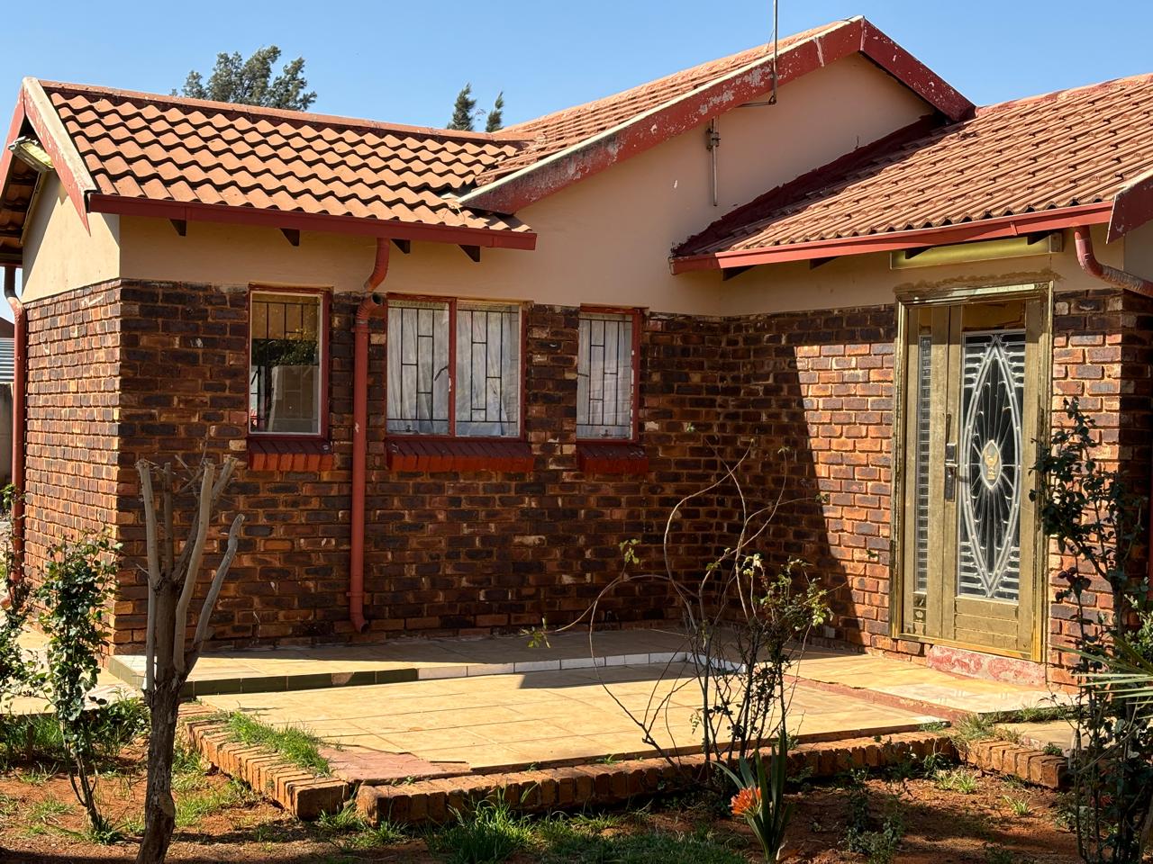 To Let 3 Bedroom Property for Rent in Danville North West